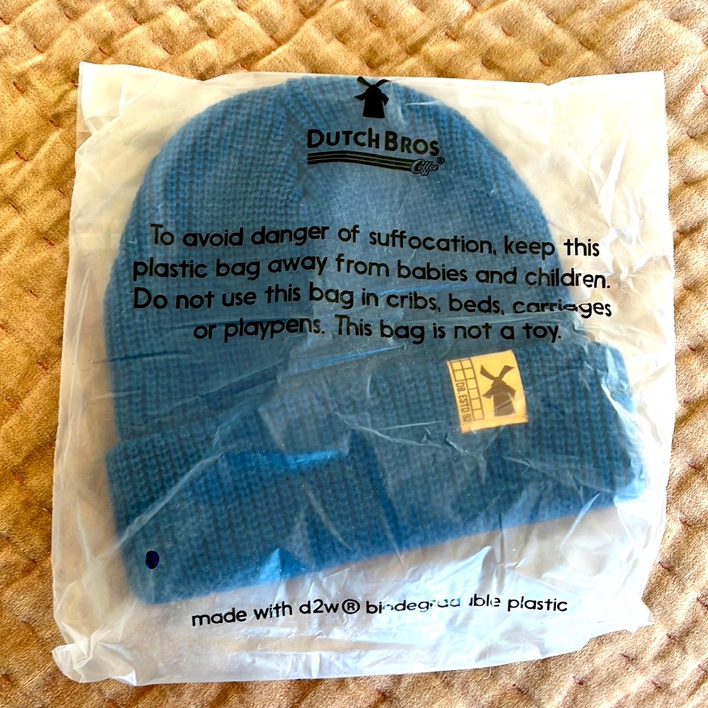 *BRAND NEW* Dutch Bros Beanie
